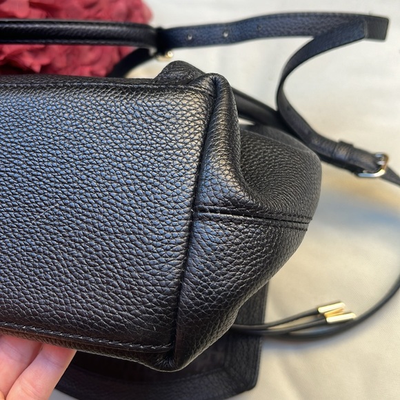 ♠️ Kate Spade Mini Backpack!✨ - Picture 13 of 15